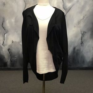 NWT ladies cardigan.